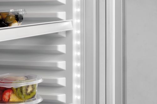 Bartscher Glastürenkühlschrank 326