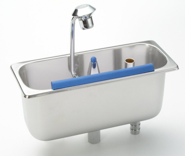 Stöckel Einbauspüle mit Portioniererdusche und Wasserablauf | Modell 54/16